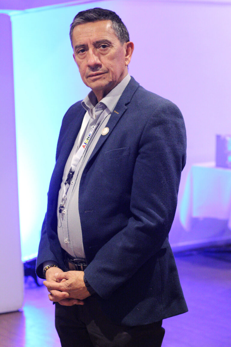 Victor Hugo Bustos Bustos, Vicepresidente